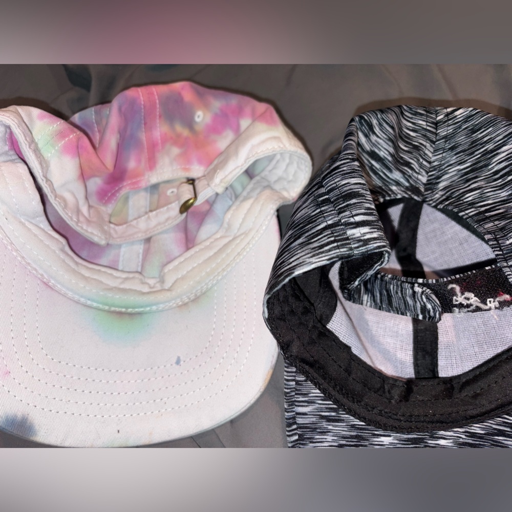 2 Baseball Caps - Picture 3 of 3